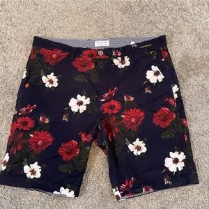 Denim & Flower Flower Shorts Size 36